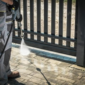 How much psi to clean a driveway: What the pros say