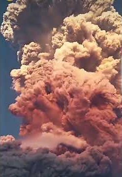 Indonesian Volcano Eruption 2025: Mount Semeru Spews Ash into Sky! #indonesia #nature