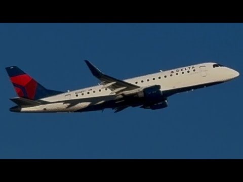 Delta Connection (SkyWest) Embraer E175LR Takeoff From Idaho Falls [N258SY]