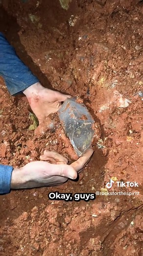 Crystal Hunting at Avant Mining with Crystal Clubhouse