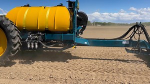 6.2K views · 20 reactions | The Equalizer Planters CII Planter was doing more demos in Ontario. Here it was planting corn at 5.5 mph with liquid fertilizer. The tanks can be set for either dry and/or liquid fertilizer from the factory. Call Shawn for more information or for a demo. 1-519-860-6618 | LEMKEN | Facebook