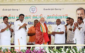 People of Tamil Nadu welcome PM Modi with an open heart as he addresses a public rally in Kanyakumari, Tamil Nadu