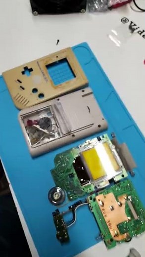 Restoring an Original Gameboy
