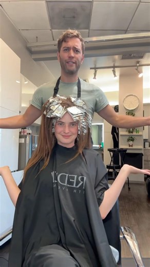 From Auburn to Blonde Bombshell | Princess Diaries Transformation #blondespecialist #blonde