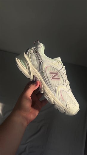 New Balance 530: Sea Salt Ice Wine for Women