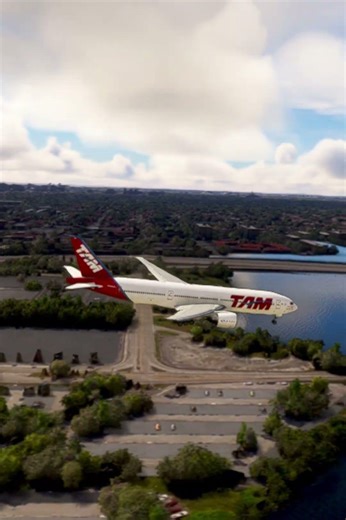 Crash landing Boeing 777 #shortsreels