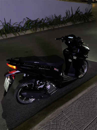 Explore the Vario Variants: Vario 125 and Vario 150 Features