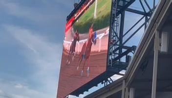 70K views · 2.1K reactions | The official OE race video from the 2025 Calgary Stampede Indian Relay Race. Video Credit- Ki Pakootas | Omak Express Indian Relay | Facebook