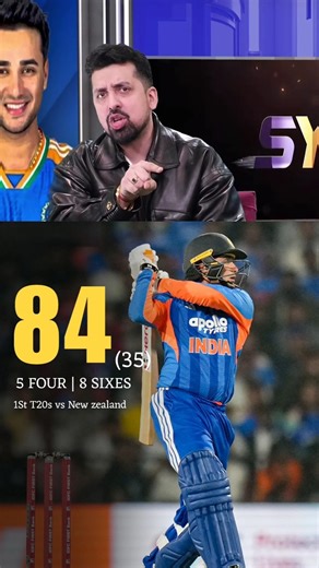 Introducing the "CrickoWear Pro Band," a revolutionary next-generation smart wearable🎉