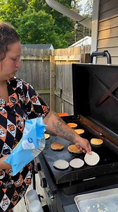 1.3M views · 25K reactions | #aggressivetutorials #aggressivetutoriallady #aggressivecookingshow #motherhoodisbettertogether #pancakebreakfast #blackstonebreakfast #blackstonepancakes #pancakesontheblackstone | Applesauceandadhd | Facebook