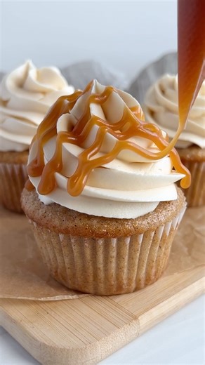 This is your sign to drizzle caramel on everything - especially caramel apple cupcakes. ✨ Recipe on cakemehometonight.com! | Cake Me Home Tonight