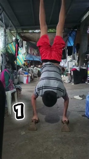 easy hand stand tutorial🤣#calisthenics #streetworkout #handstandtutorial #easytutorial