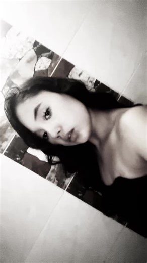 Videos de 🍸 𝓥𝓲𝓸𝓵𝓮𝓽𝓪 💆🏼‍♀️ (@its.violet_12) con “sonido original - L O U I S 🛴”