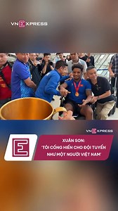 Xuân Son nói vô địch ASEAN Cup 2024 là khoảnh khắc đặc biệt trong cuộc đời và anh đã cống hiến cho đội tuyển như một người Việt Nam. #cmt #VnExpress #xuanson | VnExpress.net