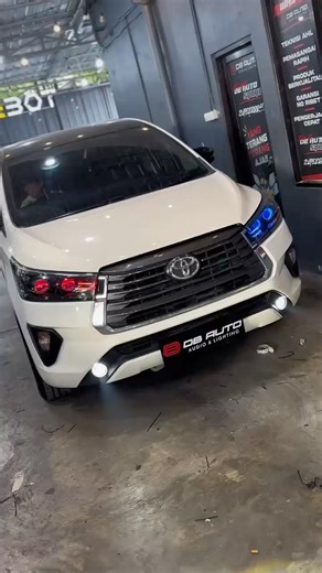 Red & Blue Mode Innova Reborn !! #dbautolight #innovareborn #biled #lampuvariasi