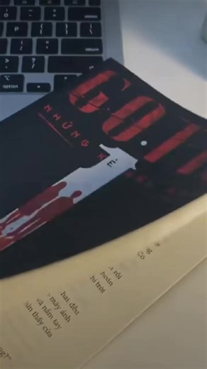 Understanding Artistic Criticism and Feedback