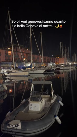 Genova di notte: è davvero la città più bella d'Italia?