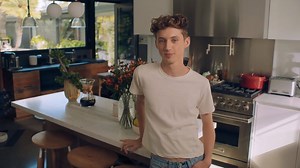 Troye Sivan answers 73 questions from Vogue 🙌 📹 https://youtu.be/9FhyKC6wQso | Universal Music Singapore