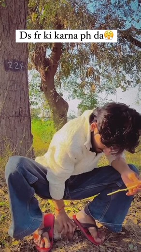 𝘿𝙤𝙣’𝙩 𝙡𝙤𝙤𝙠 🔓📍 on Instagram: "Tag your gf bf ( best friends😒"