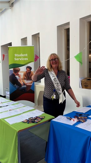 Hi from Amersham!😁 Today kicked off Freshers Fair, with more to come over the next two days!🧋 #BucksCollegeGroup #amersham #wycombe #aylesbury #bucks #collegefreshers #buckscouncil #studentlife | Buckinghamshire College Group