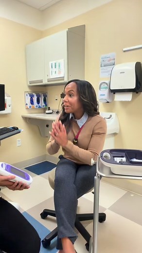 Have you had your A1C checked? It’s one of the most important lab tests we use to measure how your body is managing blood sugar over the last 3 months — and it helps detect diabetes before symptoms even begin. If your A1C is creeping up (or you want to prevent that), here are a few lifestyle habits proven to help: small changes that make a big difference: 1️⃣ Swap white carbs → higher-fiber options (brown rice, whole wheat, sweet potato) 2️⃣ Take a 10-minute walk after meals — even this lowers b