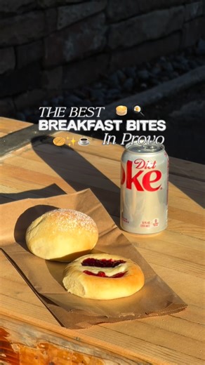 🔥 MUST-TRY Provo Breakfast Spot 🔥 👋 Meet @hruskaskolaches 📌 434 W Center St, Provo, UT 84601 This charming bakery serves up comfort in the form of doughy, buttery kolaches made with hand-cracked eggs, fresh veggies and fruit, and all-in-house fillings. Open early from when the first Kolache bakes or 6:30 AM till 1 (closed Sundays) so grab a seat—or more accurately, grab a box! Here’s what we recommend to get started 👇 Sausage Egg Cheese kolache Bacon Egg Cheese Jalapeño kolache Raspberry & 