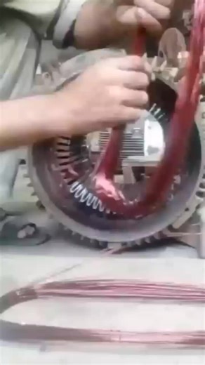 22kw_30hp_6pole_950rpm_motor_winding_fist_coil_install 18group #armanmotorwinding #rewinding #connection #fou #reels