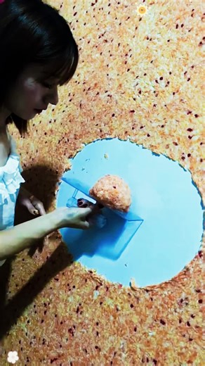 MC Mateo's Neon Aquarium Arm Experiment: A Cautionary Tale