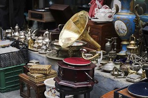 40 Types of Valuable Antiques Worth Money