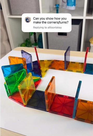 Are your kids ready to level up their domino runs? Did you know you can add curves and bends to your domino runs with the help of isosceles triangles! You can even create a loop like we did here! We used our MAGNA-TILES Classic 100-Piece Set to create this domino run. Share this post with someone that is looking for new build ideas! ✨ #MAGNATILES #dominorun #easyactivities #kidstoys #magnetictiles #kidsactivities