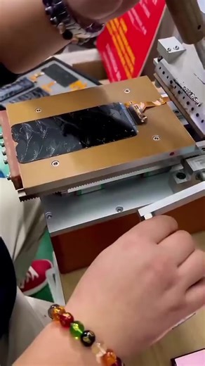 Inside a Genius Mobile Factory: Speed and Efficiency