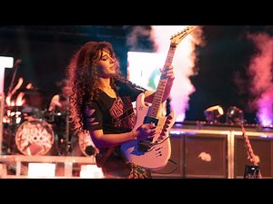 19 year old girl gets called on stage to play guitar with 80s rock band?!!??