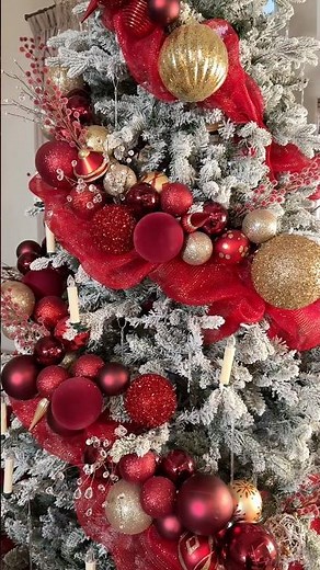 Cómo decoré mi árbol de Navidad con guirnaldas de pelotas ~ DIY ornament garlands for Christmas tree