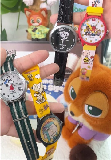 Snoopy and Friends collaboration watch blind box surprise arrival! 🎁🎁🎁💓Complete set of 12 non-repeating styles, hidden edition guaranteed! Extraordinary craftsmanship, top choice for gifts!💕💕 Black Friday frenzy: Free shipping storewide on orders over $30!#tiktokshopblackfriday #christmasgiftideas #tiktokmademebuyit #chrismasgifts #tiktokshopcybermonday #blackfridaydeals #snoopy #watch #blindbox
