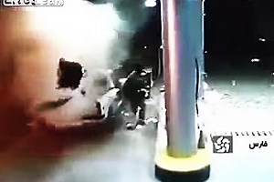 Carga combustible y su auto explota