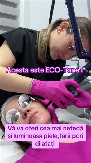 ECO-Tone este un tratament laser cu perioada de recuperare rapidă 48-72 ore ! În clinica noastră #dermartisclinic acest tratament laser se realizează împreună cu dispozitivul de răcire Zimmer,astfel ca disconfortul resimțit este de cele mai multe ori inexistent. De regulă se combină în aceeași ședință tratamentul ECO-Tone cu terapia vampir sau skinboosterul. Ce obții? - ten fără pori dilatati -fără pete pigmentare -hidratat -ridurile fine diminuate Se recomandă 2-3 ședințe de tratament ( la un i