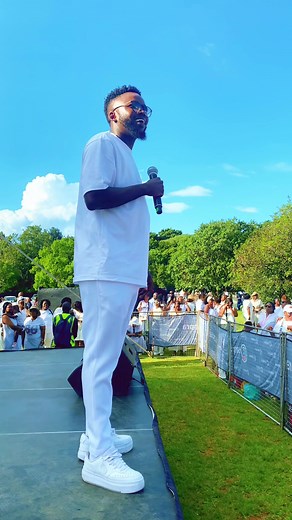 Dineo Hlagala Shines at New Year's Gospel Event