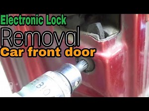 Stuck electronic door lock removal | Skoda Octavia