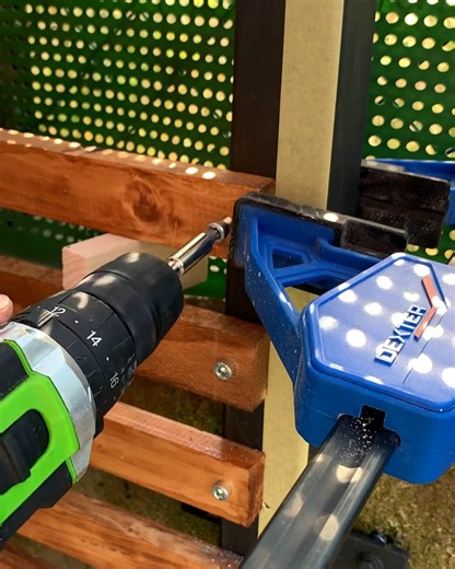 3M views · 10K reactions | DIY Horizontal Wooden Wall for the Garden | DIY & Crafts | Facebook