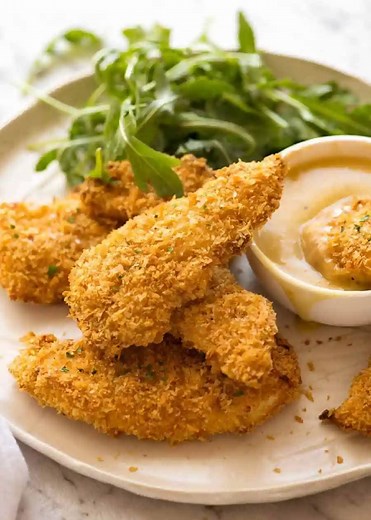 'Dinner' idea: These crunchy BAKED chicken tenders are life changing!! Page 29 in my cookbook - https://www.recipetineats.com/cookbook/ RECIPE LINK:https://www.recipetineats.com/truly-golden-crunchy-baked-chicken-tenders-less-mess/ QUICK LINKS for my cookbook! US/CAN 🇺🇸🇨🇦 Amazon https://a.co/d/hxIoL7E Barnes & Noble https://bit.ly/3GKjYKm Bookshop.org https://bit.ly/3MHii8h Amazon CA https://amzn.to/3ogMKvN Indigo https://bit.ly/3MIYUI3 AUSTRALIA/NZ 🇦🇺 Amazon https://amzn.to/3KE0Ej8 Big W 