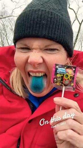 "Building a Wooden Log Cabin in the Forest Survival House Step by Step☘️🌿