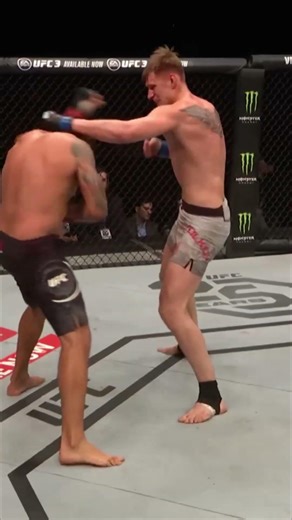 Alexander Volkov secures a brutal finish! 👊🔥