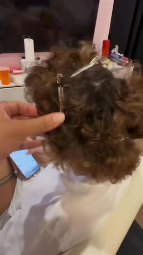 sliding through hair looks tryin to figure out what I want to get next | Danielle Bregoli