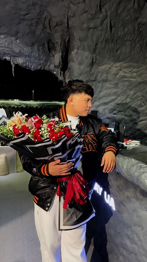 2.3M views · 113K reactions | kung na OS pa ning bataa windows 1 | Joseph Sabello | Facebook