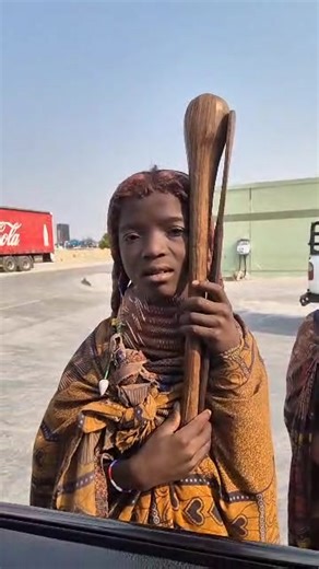 Dr Andrew giving helping hand | Andrew Sacharia | Facebook