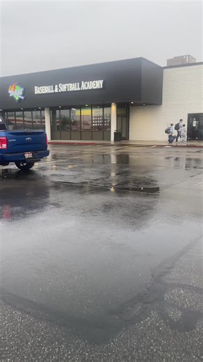 Presidents Day Camp at D-BAT Treasure Valley Use the link in the bio to book cages, lessons, sign up for camps/clinics, purchase credits,and memberships! D-BAT Treasure Valley 10539 W Overland Rd Boise, ID 83709 United States