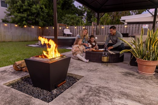 Watch LEGACY HEATING Cyberpit One 20 inch Smokeless Fire Pit on Amazon Live