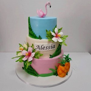 The Best customized cakes in dubai, we deliver anywhere in UAE @thehouseofcakesdubai Order online at www.houseofcakesdubai.com Or contact us on WhatsApp 0526699670 | The House of Cakes Bakery Dubai