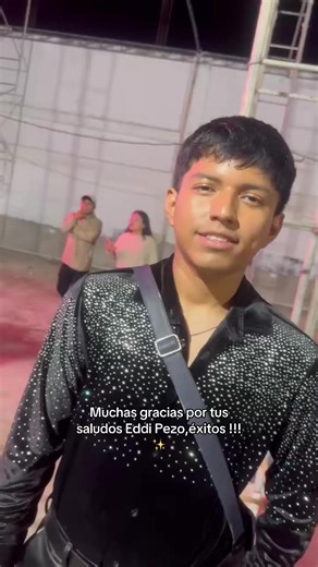 😳😳😳 @Eddi Pezo oficial @Lasestrellasdelacumbia #saludos #eddipezo #lasestrellasdelacumbia #cumbia #team