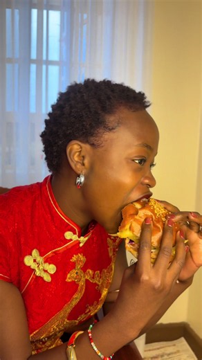 20% Off Ombachi's Burger. It's called: Mango Coleslaw Burger Offer runs from 23rd - 26th June From 2pm - 5pm daily..Usipitwe🥰